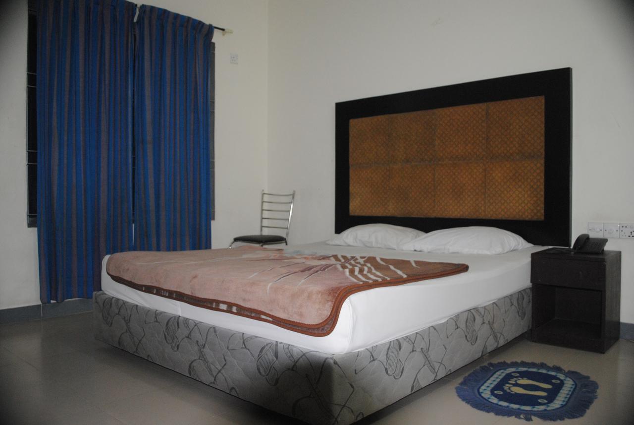 Hotel Sea Alif Cox's Bazar Esterno foto